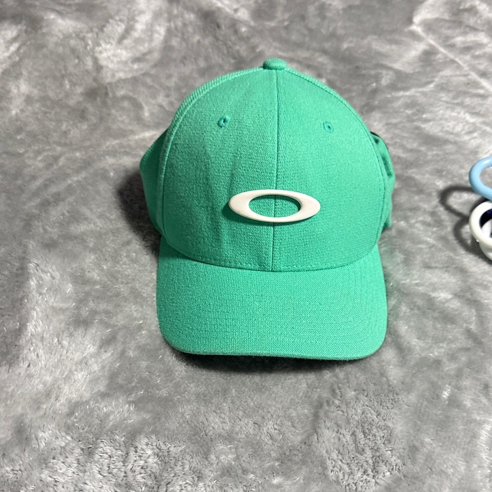 Oakley Kids Teal Cap